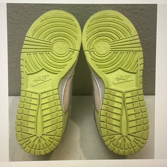 Size US- 6.5 / EUR 37.5 Nike Dunk Low BO614106 Multicolor. - Picture 7 of 7